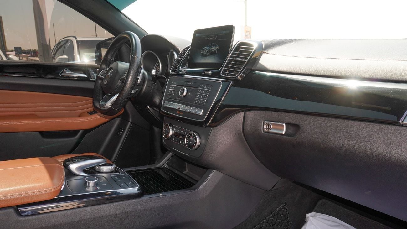 مرسيدس بنز GLE 43 AMG