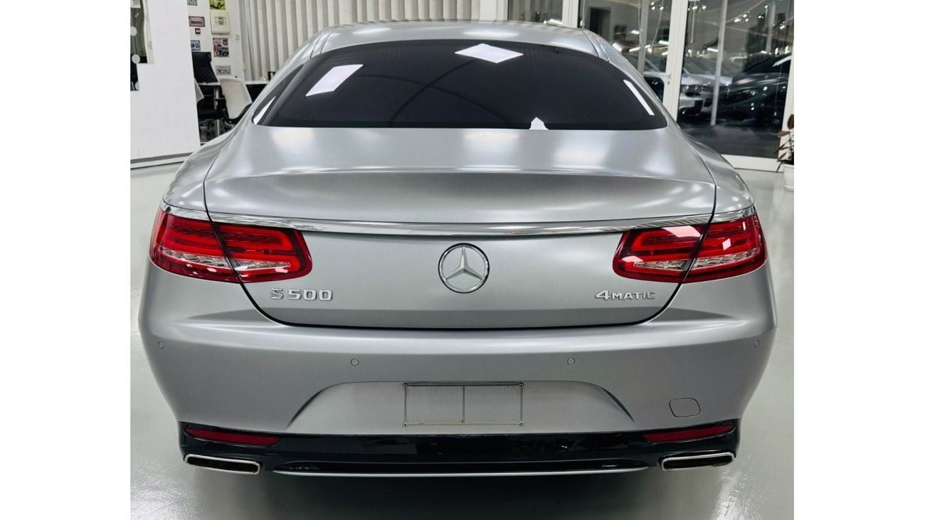 Mercedes-Benz S 500 Coupe GCC .. FSH .. Special Edition .. Original Color .. Brand New Condition