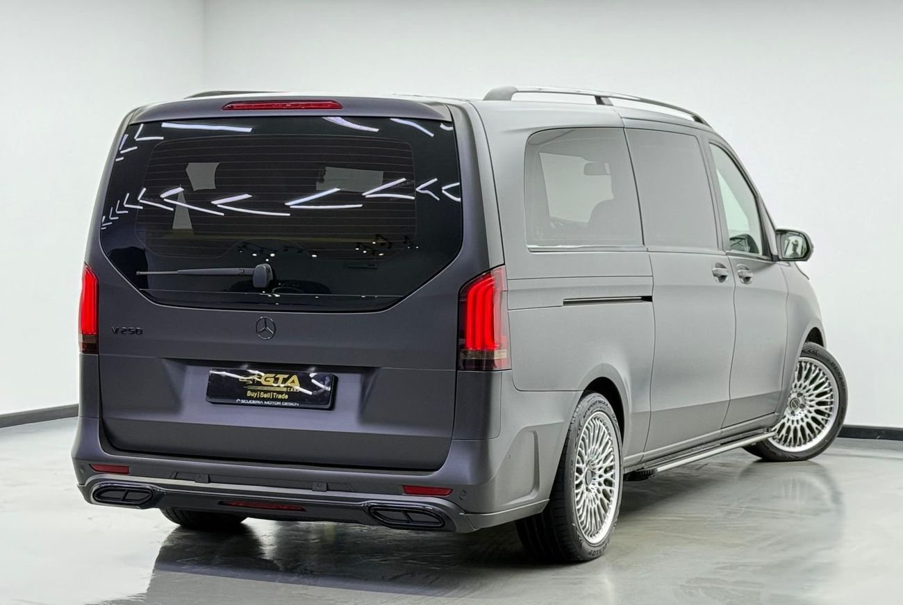 Mercedes Maybach V250 Maybach 2023 Mercedes Benz V250 Maybach Kit, 2028 Mercedes Warranty, Low Km, Excellent Condition, GCC