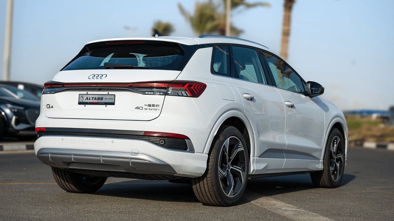 Audi Q4 2025 | AUDI E-TRON Q4 TOP VERSION [ EXPORT ONLY ]