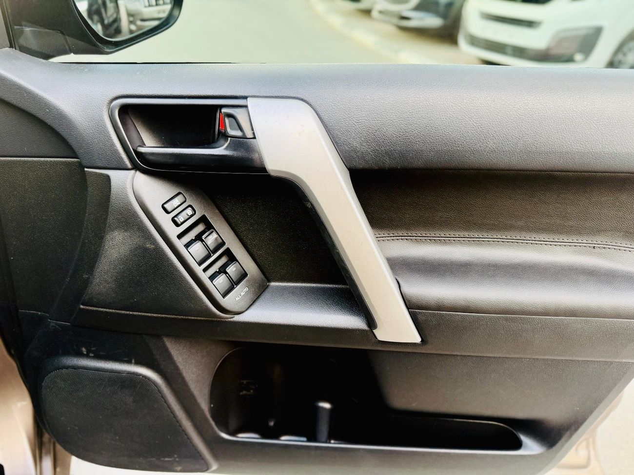 Toyota Prado 2021 Model TXL RHD DIESEL ENGINE FULL OPTION Car is Very Clean and perfect Condition