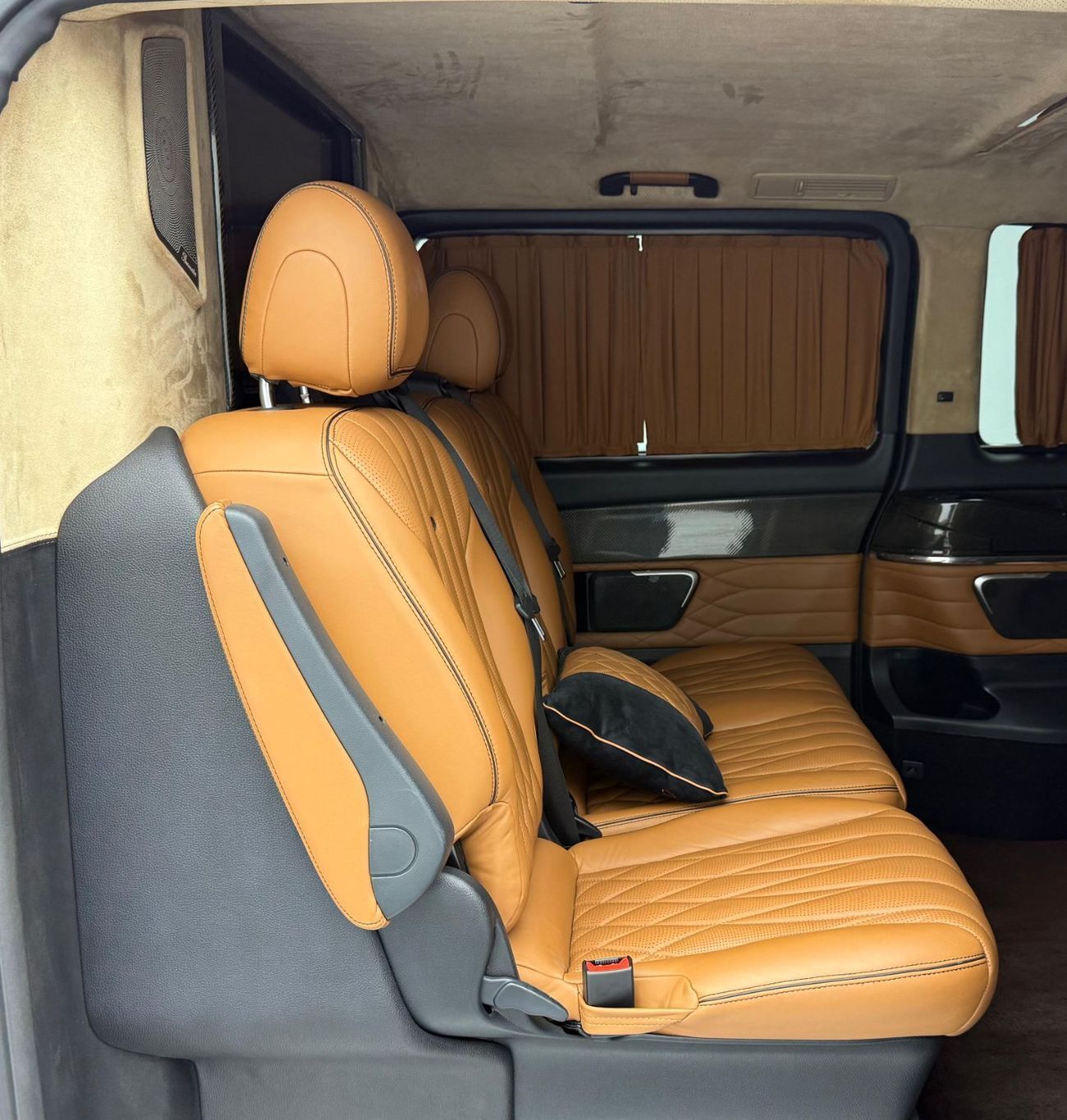 Mercedes-Benz V 250 2023 Mercedes Benz V250 V-Line Design, Warranty, Low Km, Fully Loaded, Excellent Condition, GCC