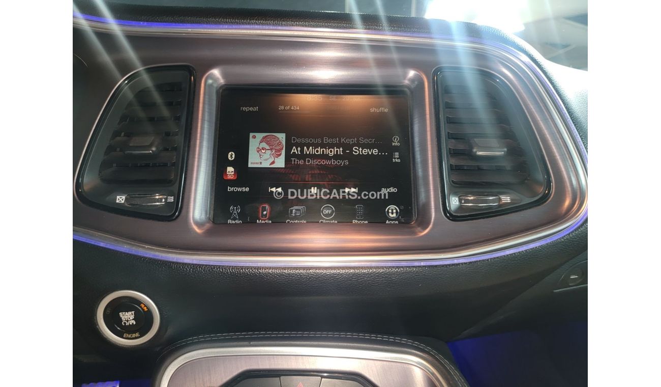 Dodge Challenger R/T Shaker