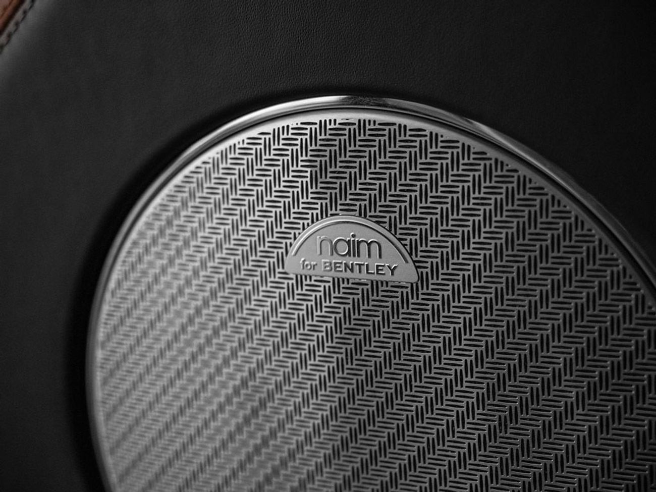 Bentley Bentayga 2020 Bentley Bentayga Speed 6.0L W12 / Colour PPF