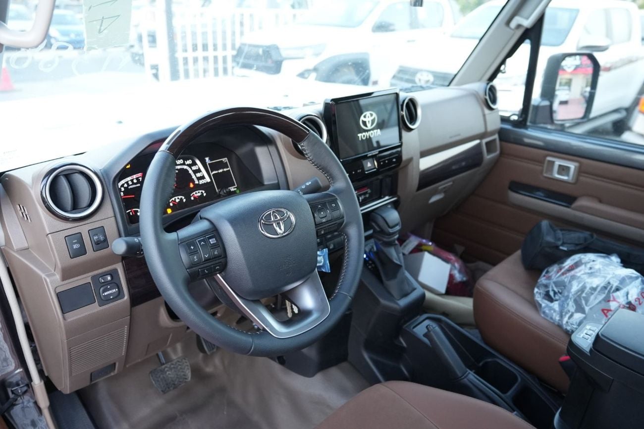 تويوتا لاند كروزر بيك آب TOYOTA LC79 PICK-UP SINGLE CABIN 4.0L V6 A/T 2026 FULL OPTION
