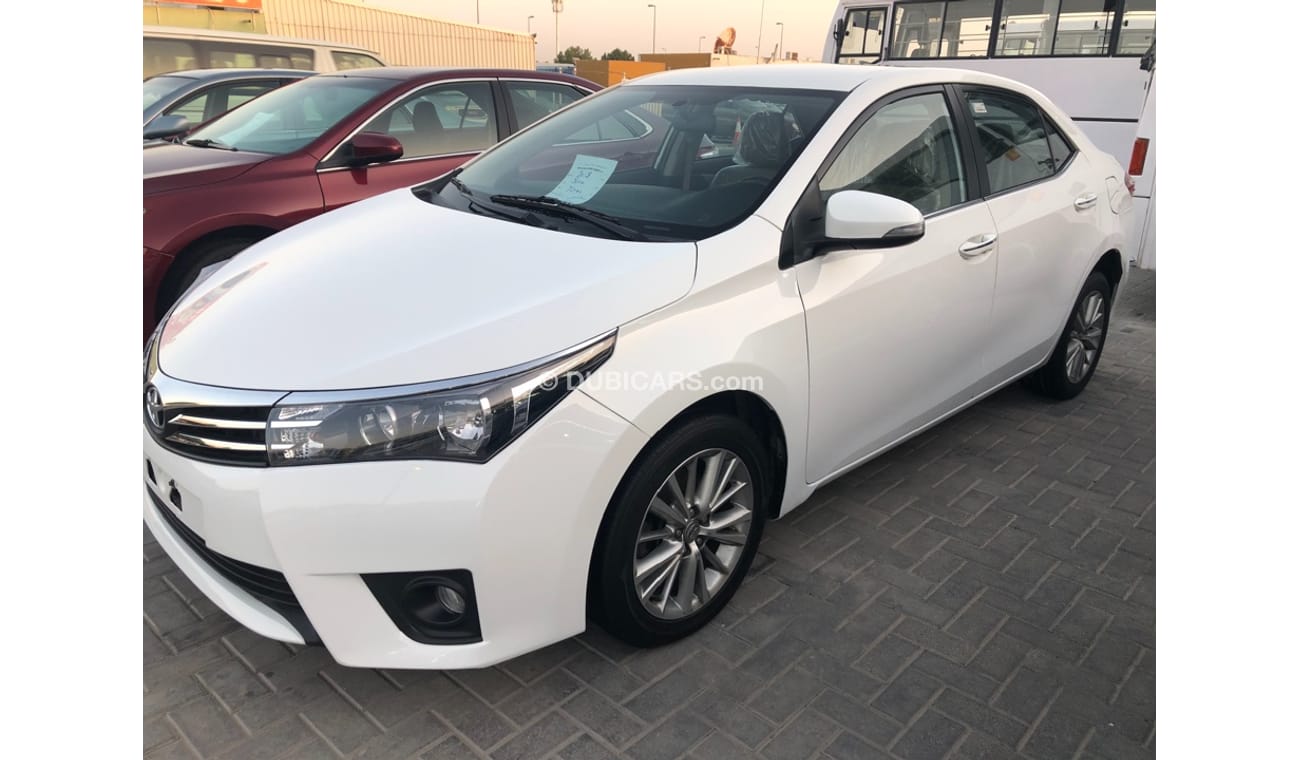 Used Toyota Corolla 2015 for sale in Dubai 265929
