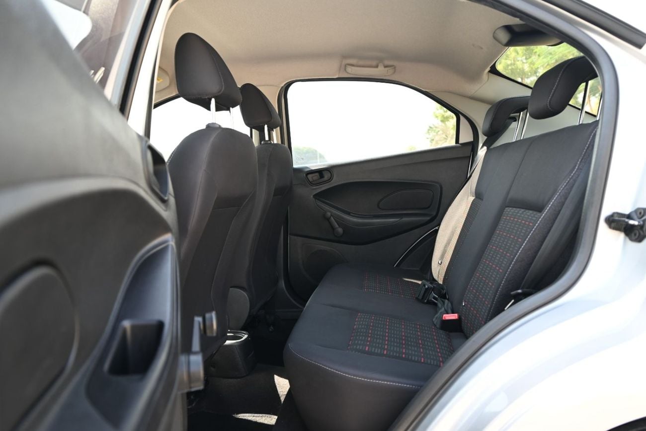 Ford Figo HOT DEALS -  0% DP - AGENCY MAINTAINED - FORD FIGO 1.6L V4  - ORIGINAL PAINT - GCC