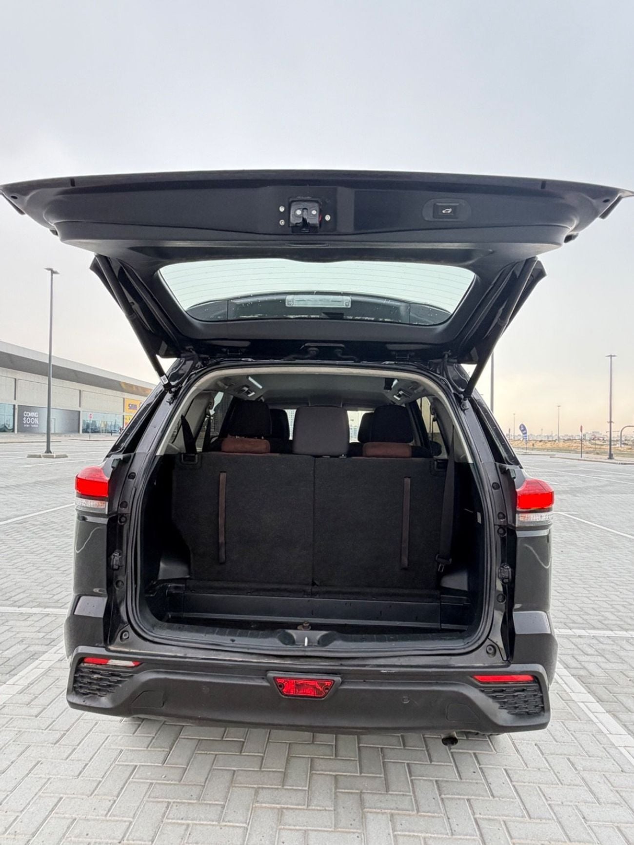 تويوتا إينوفا 2.0L HyCross 7S Hybrid