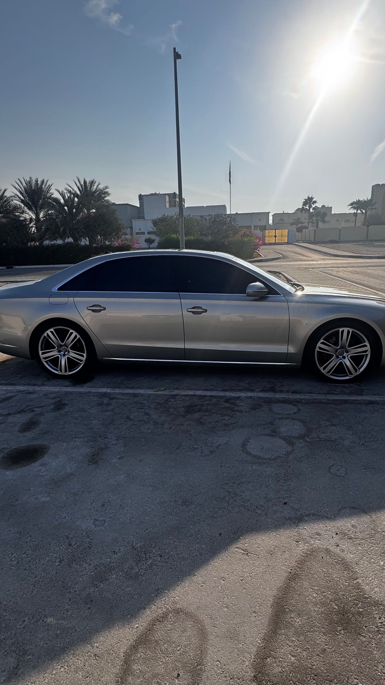 Audi A8 L 50 TFSI quattro 3.0L