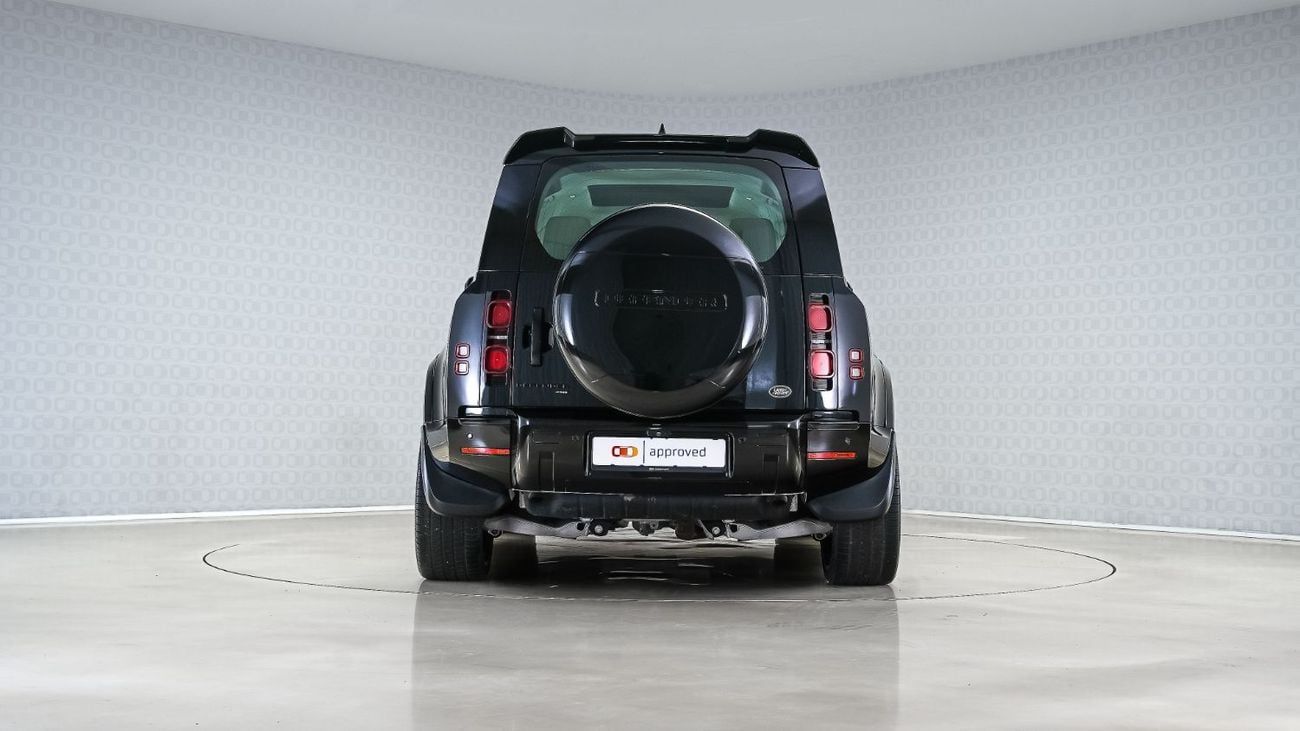 لاند روفر ديفندر P400 110 X-Dynamic SE 3.0L (5 Seater)