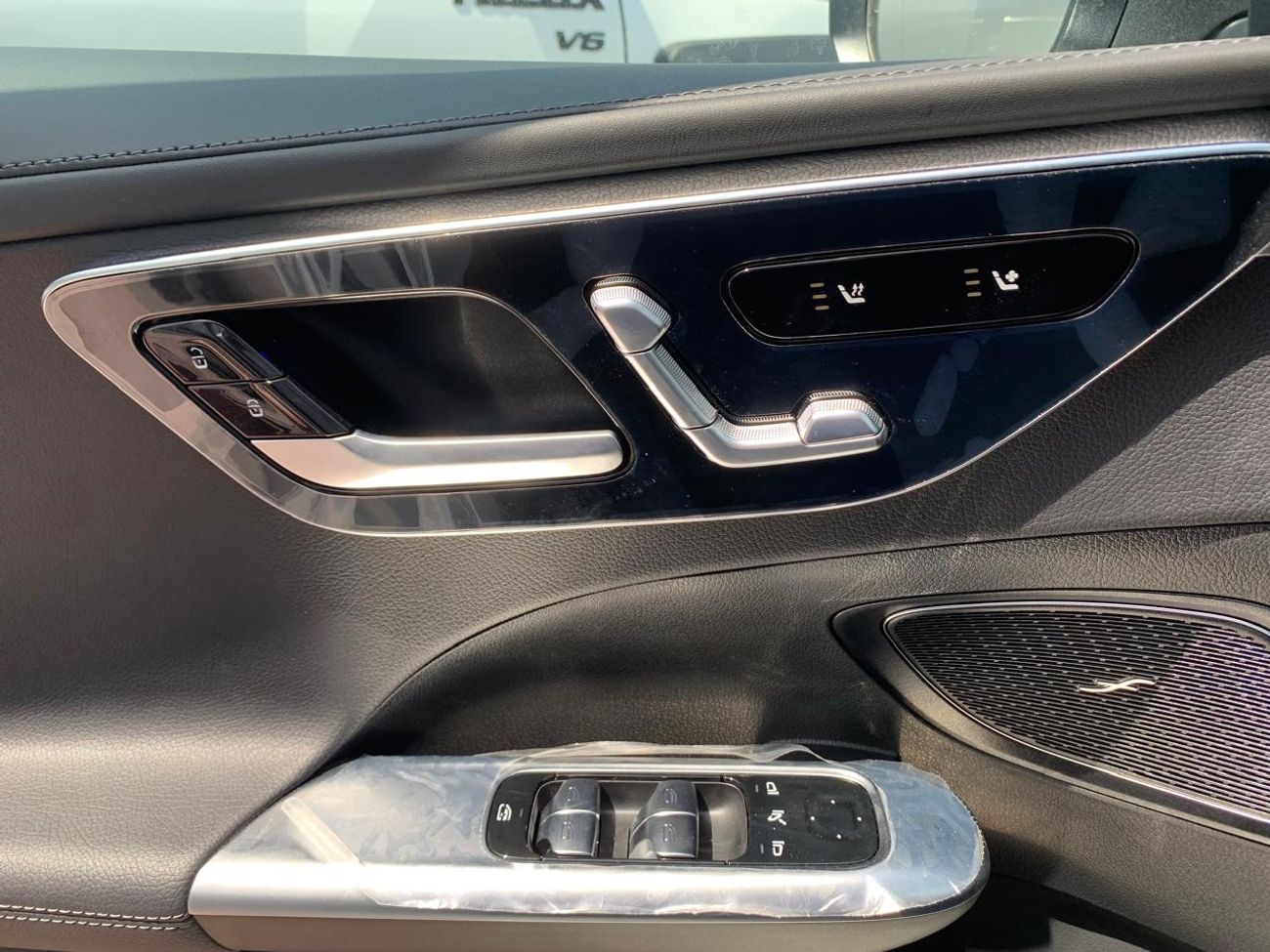 مرسيدس بنز 200 2025 MERCEDES -BEN C200L 1.5L V4 FULL OPTION