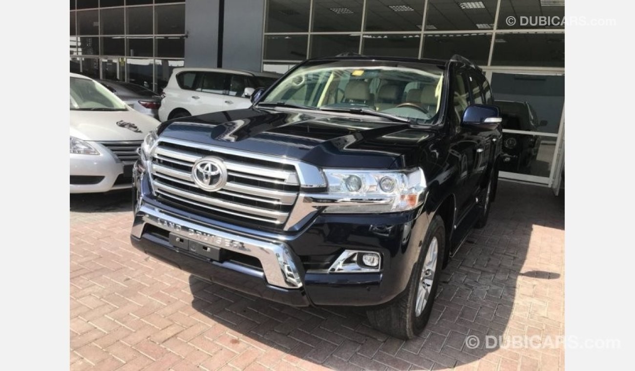 Toyota Land Cruiser GXR V6