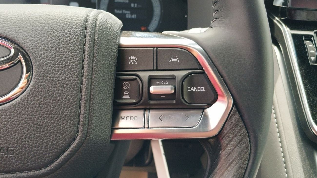 Toyota Land Cruiser Toyota LC300 VXR 3.5L Petrol TT 2025YM