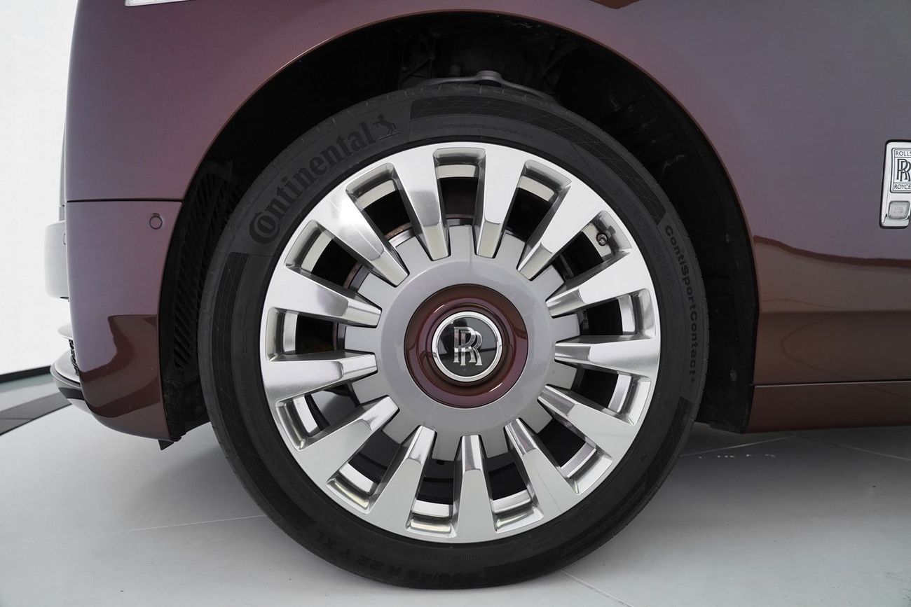 رولز رويس فانتوم EWB 6.8L