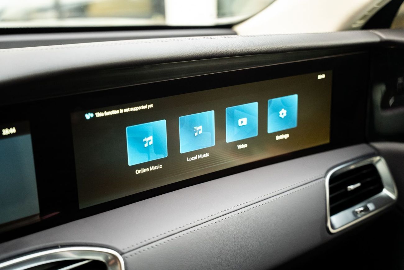 هونغشي EHS9 Deluxe 2022 Agency Warranty Full Service History GCC