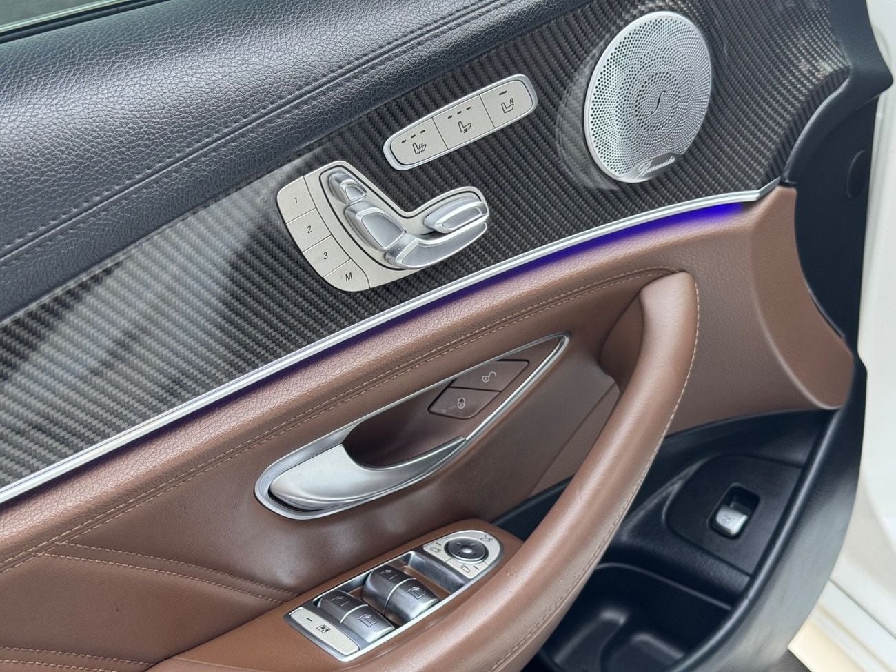 Mercedes Benz E63 AMG V8 4.0L TT / CLEAN TITLE / 5 BUTTONS / 360 CAMERA / RADAR / PROMASTER SOUND SY / BLIND SPOT