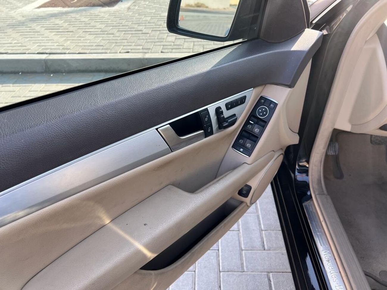 Mercedes-Benz C 200 WDDGF4JB2EG246458