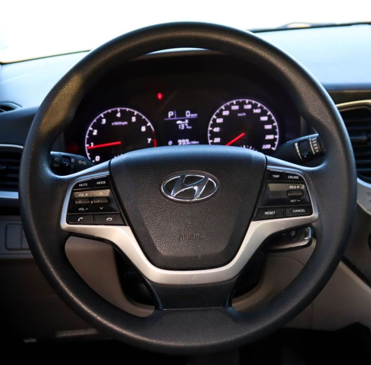 هيونداي أكسنت Base 1.6L (123 HP) Hyundai Accent 2021 GCC 1.6 L accident-free,  in excellent condition, 615 P.M