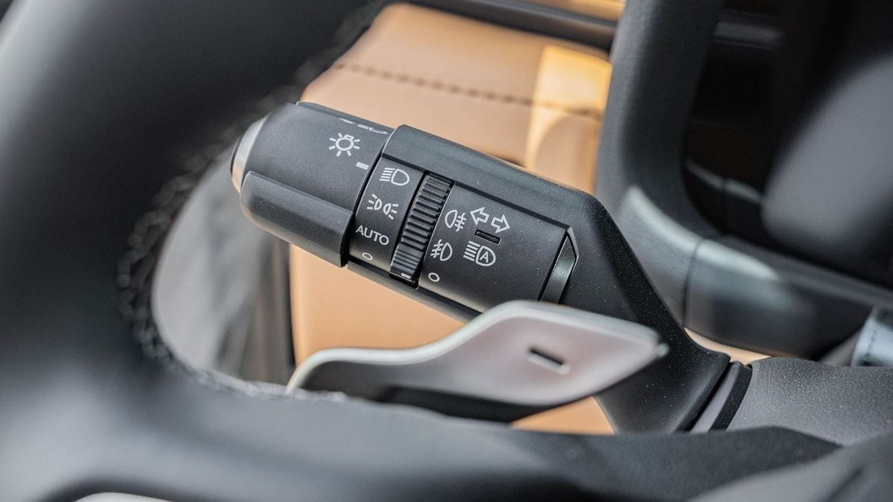 Lexus LX 600 2026 Lexus LX600 Signature 3.5L AT Petrol (Black-Tan) /w Wood Accent