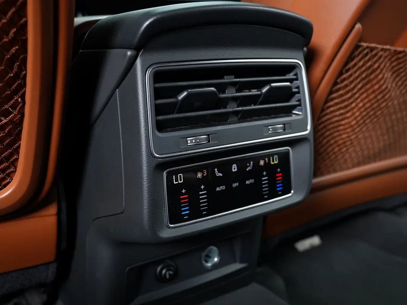 Audi Q8 55 TFSI S-LINE LUXURY S line | GCC SPECS | EXCELLENT CONDITION