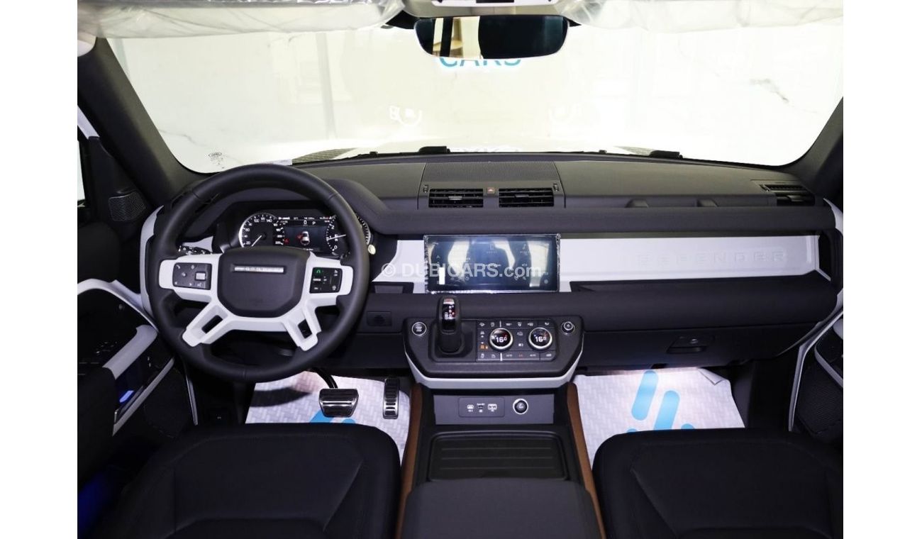 لاند روفر ديفندر 110 SE P300 | 5Yrs Warranty and Service PKG | GCC