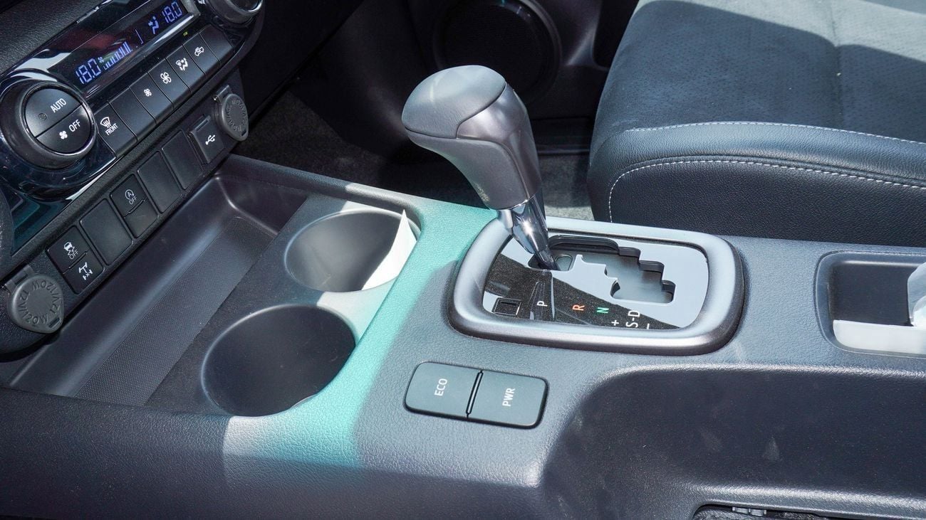 Toyota Hilux GR SPORT 2.8L DIESEL