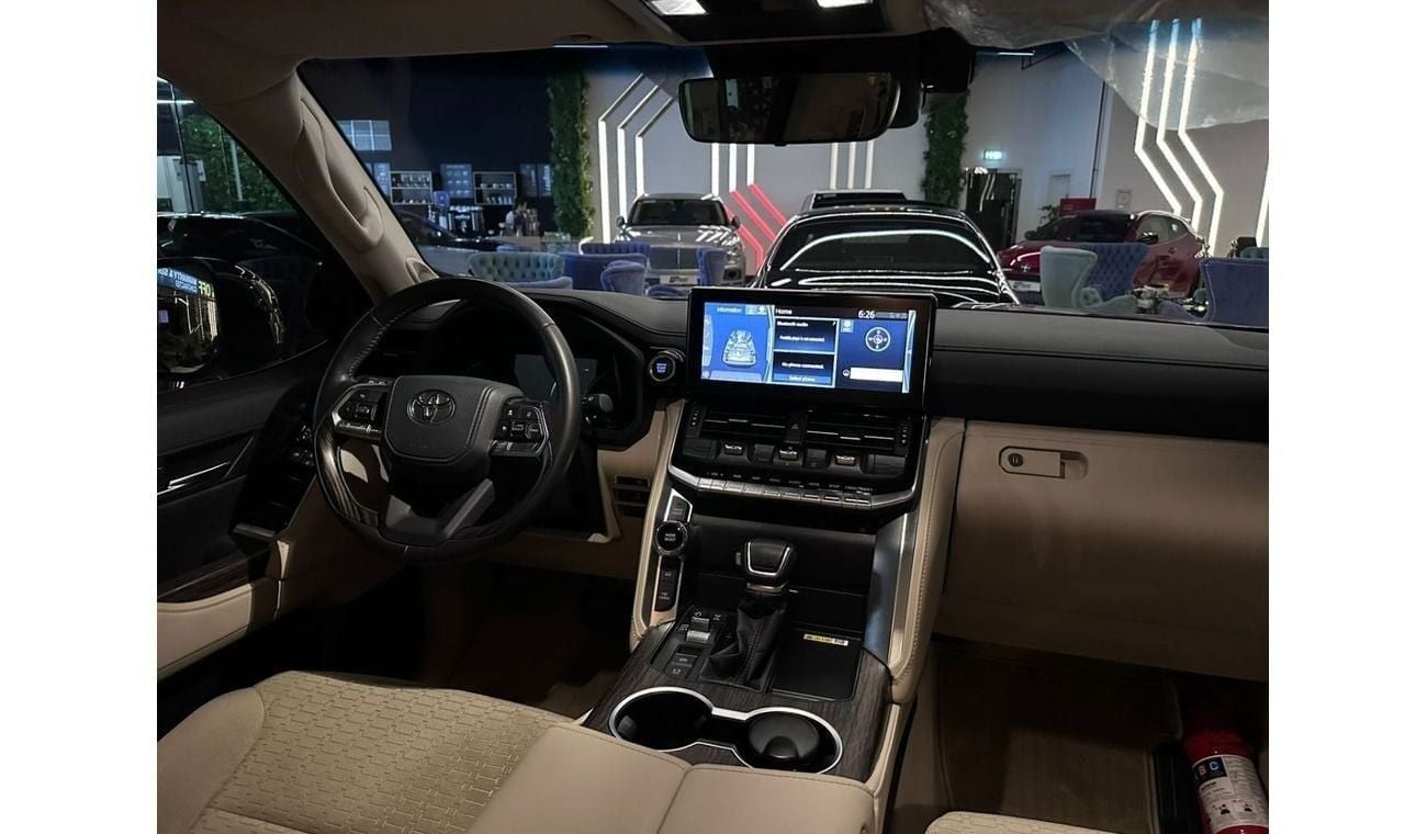 تويوتا لاند كروزر VXR 3.5L 2024 TOYOTA LAND CRUISER VX-R / 5 years ALFUTTAIM warranty