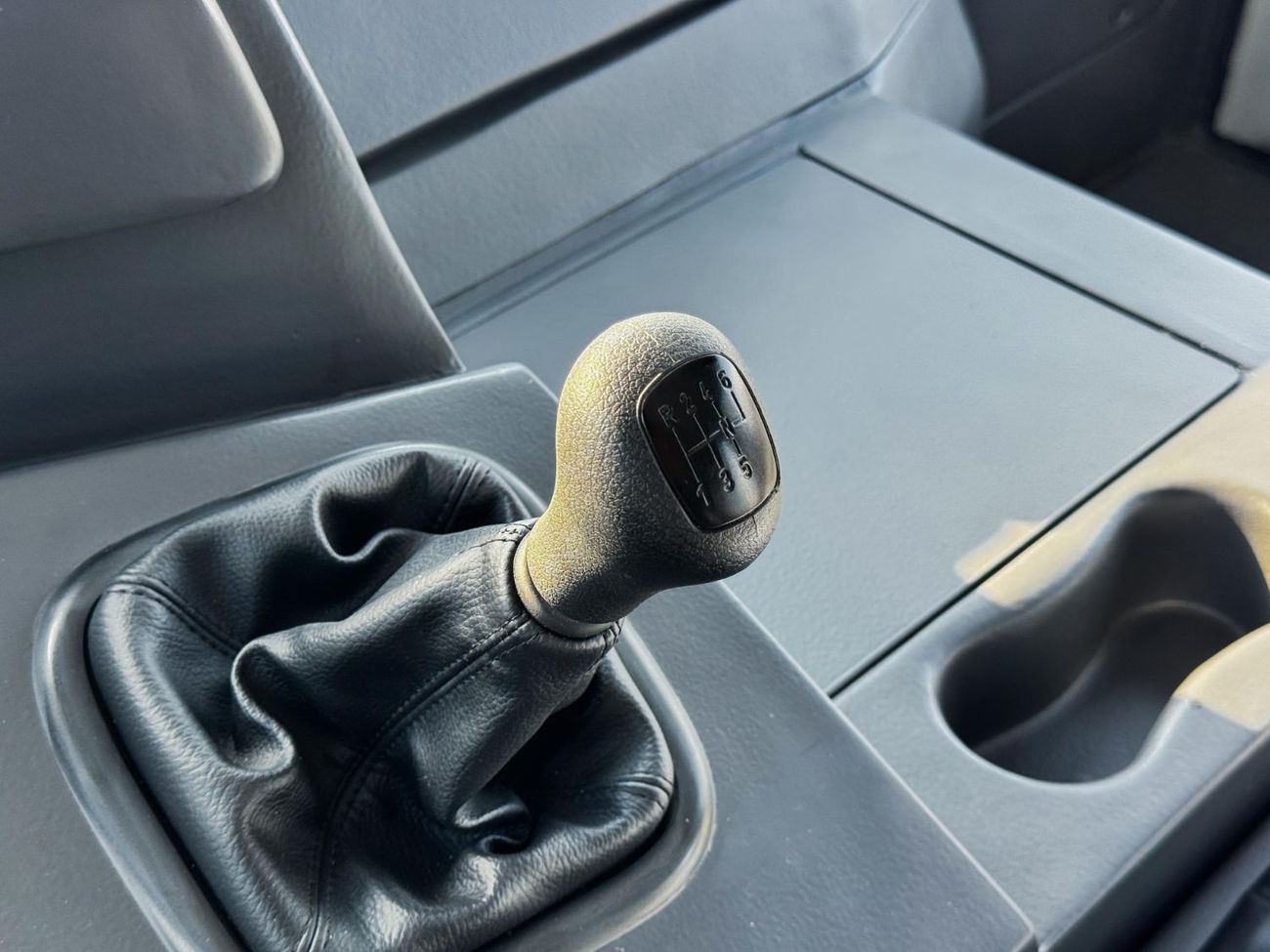 Mitsubishi Fuso FA 4D37 3.9L RWD / Comfortable Eco Friendly 37 Seater Bus / Diesel / Book Now!