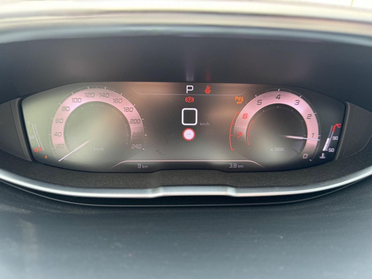 Peugeot 3008 PEUGEOT 3008 GT - 1.6T -  (2025 MODEL) GCC specs