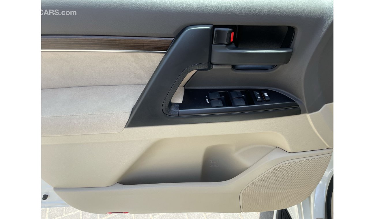 Toyota Land Cruiser GXR 4600