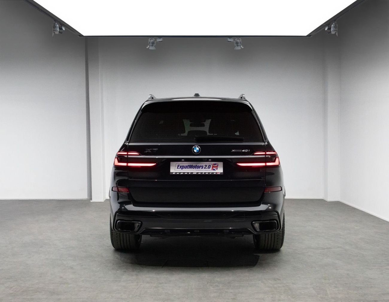 بي أم دبليو X7 xDrive 40i M Sport Pro