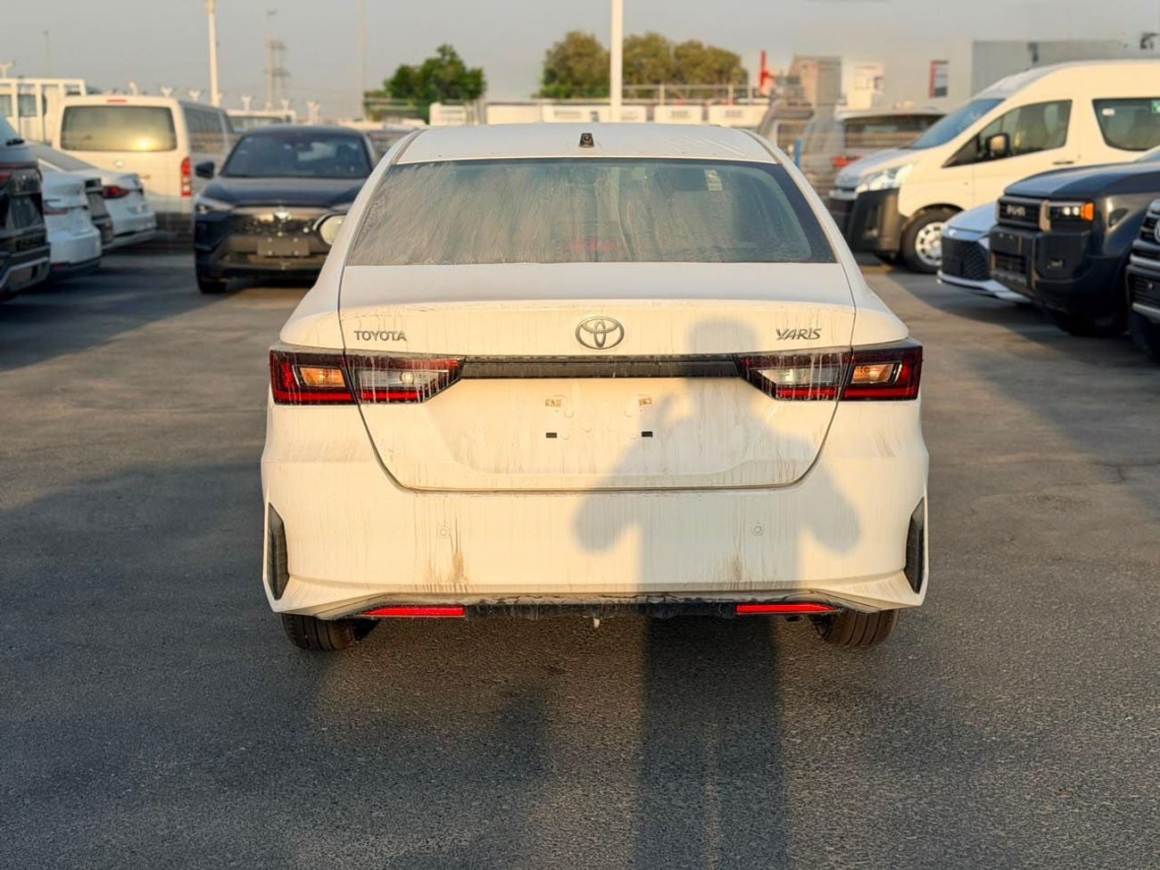 Toyota Yaris 2026 TOYOTA YARIS BASIC AT GCC SPEC WHITE