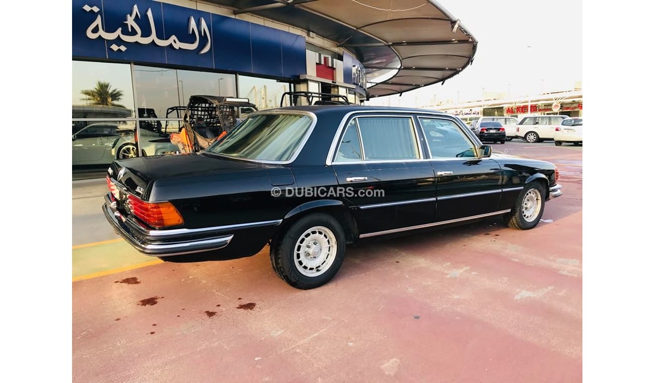 Mercedes-Benz 450 SEL 6.9