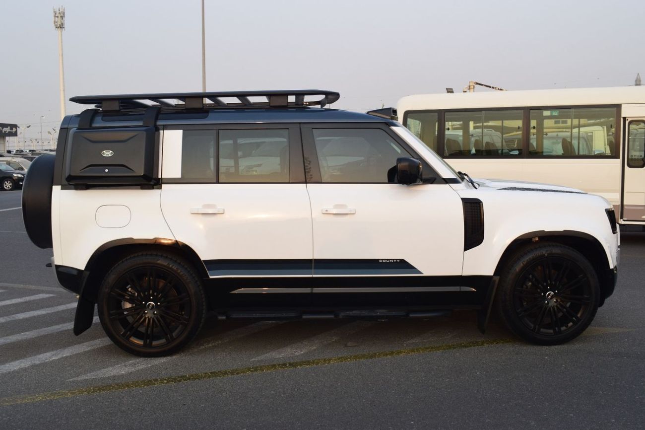 لاند روفر ديفندر 2024 LAND ROVER DEFENDER