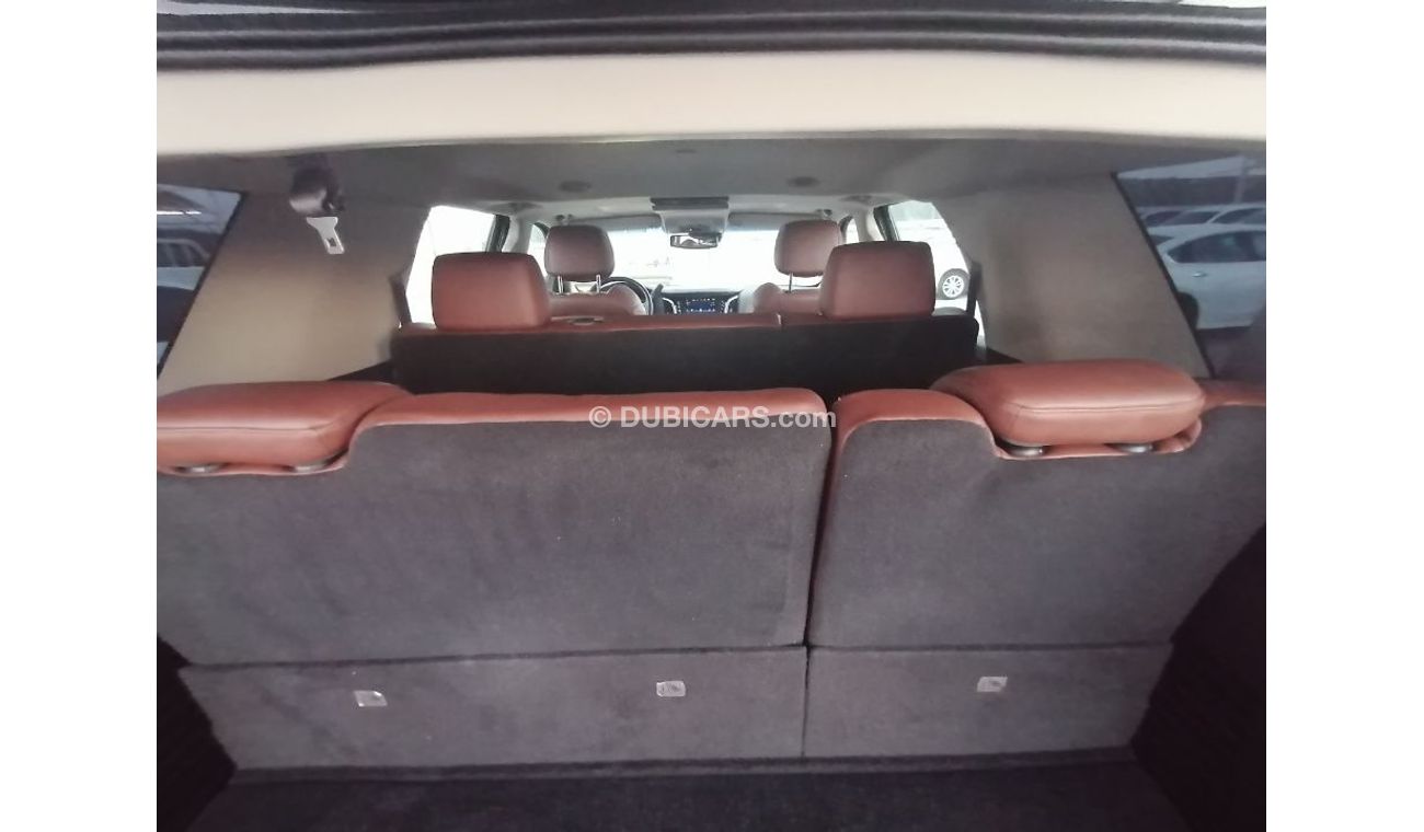 كاديلاك إسكالاد كاديلاك اسكاليد بلاتينيوم ٢٠١٦ مواصفات خليجيه فل اوبشن رقم 1 بدون حوادث او صبغ نهائيا بحالة الوكاله