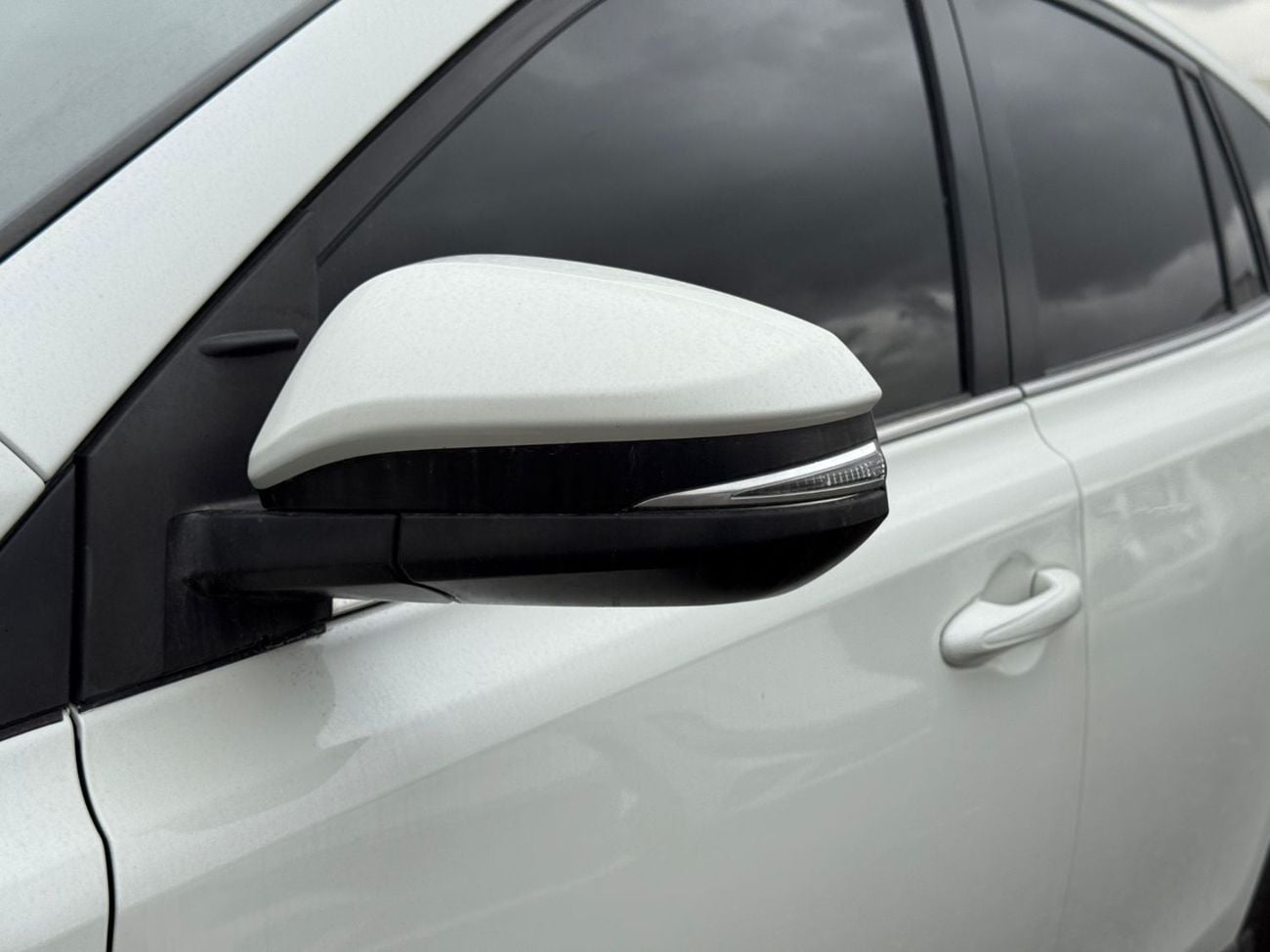 Toyota RAV4 EX OPTION