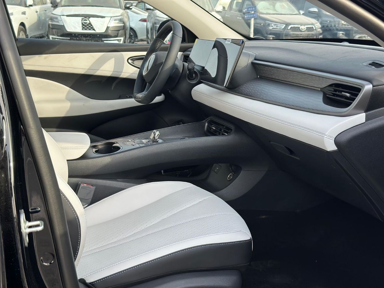 بي واي دي سيل 05 DM-i 2025 BYD SEAL 05 DMI (Export price 50000 Aed)