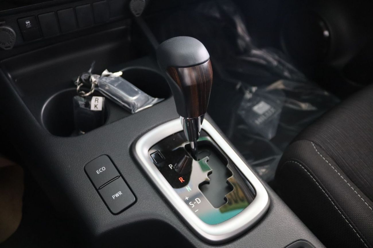 Toyota Hilux 2025 HILUX 2.7 4X4 AT - **التصدير فقط خارج الخليج***EXPORT ONLY**