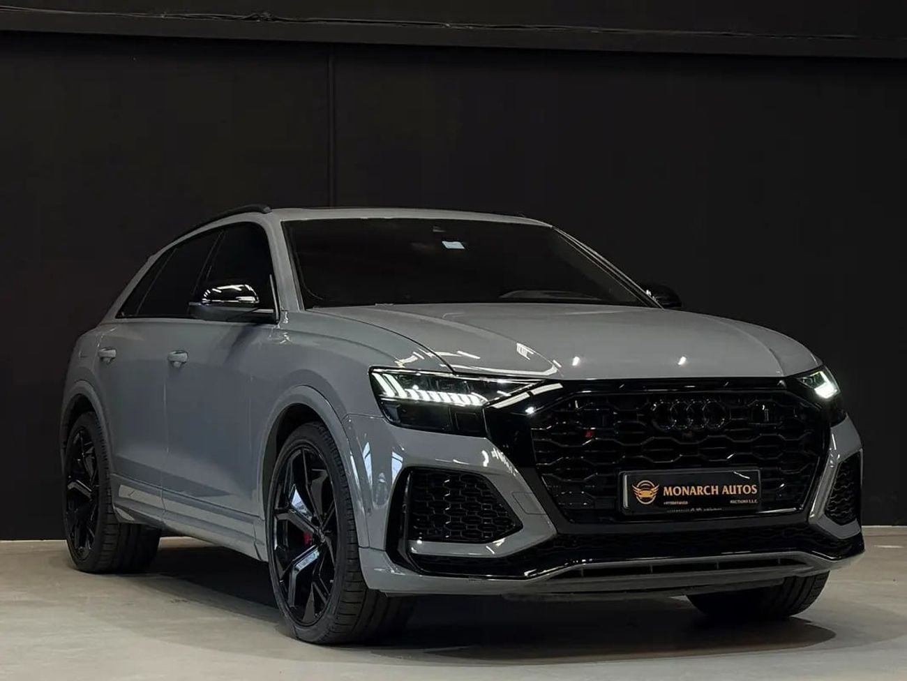 Audi RS Q8 4.0 TFSI quattro S tronic - European Specs - Pristine Condition