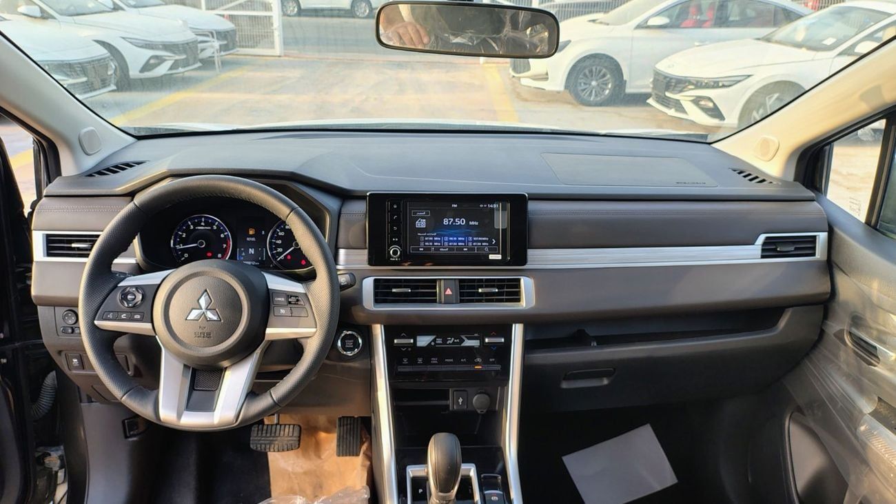 Mitsubishi Xpander MID OPTIONS