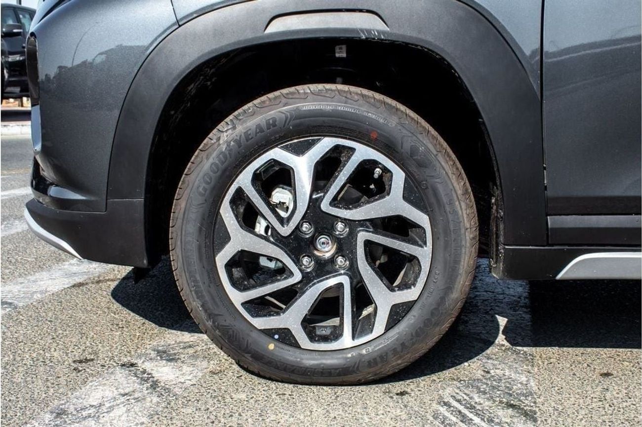 Suzuki Fronx Suzuki Fronx 2025 - 1.5L A/T Hybrid with 9 inch Display Audio | 360 Camera | Export Only