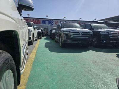 Toyota Land Cruiser Toyota Land Cruiser LC300 2026 – All Options Available | 4.0L & 3.5L Petrol | 0 KM