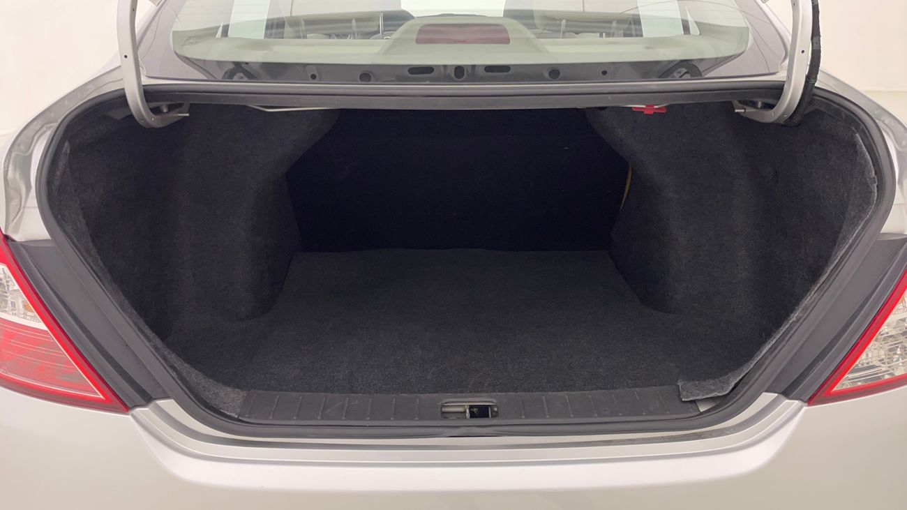 نيسان صني SV 1.5 | بدون دفعة مقدمة | اختبار القيادة في المنزل