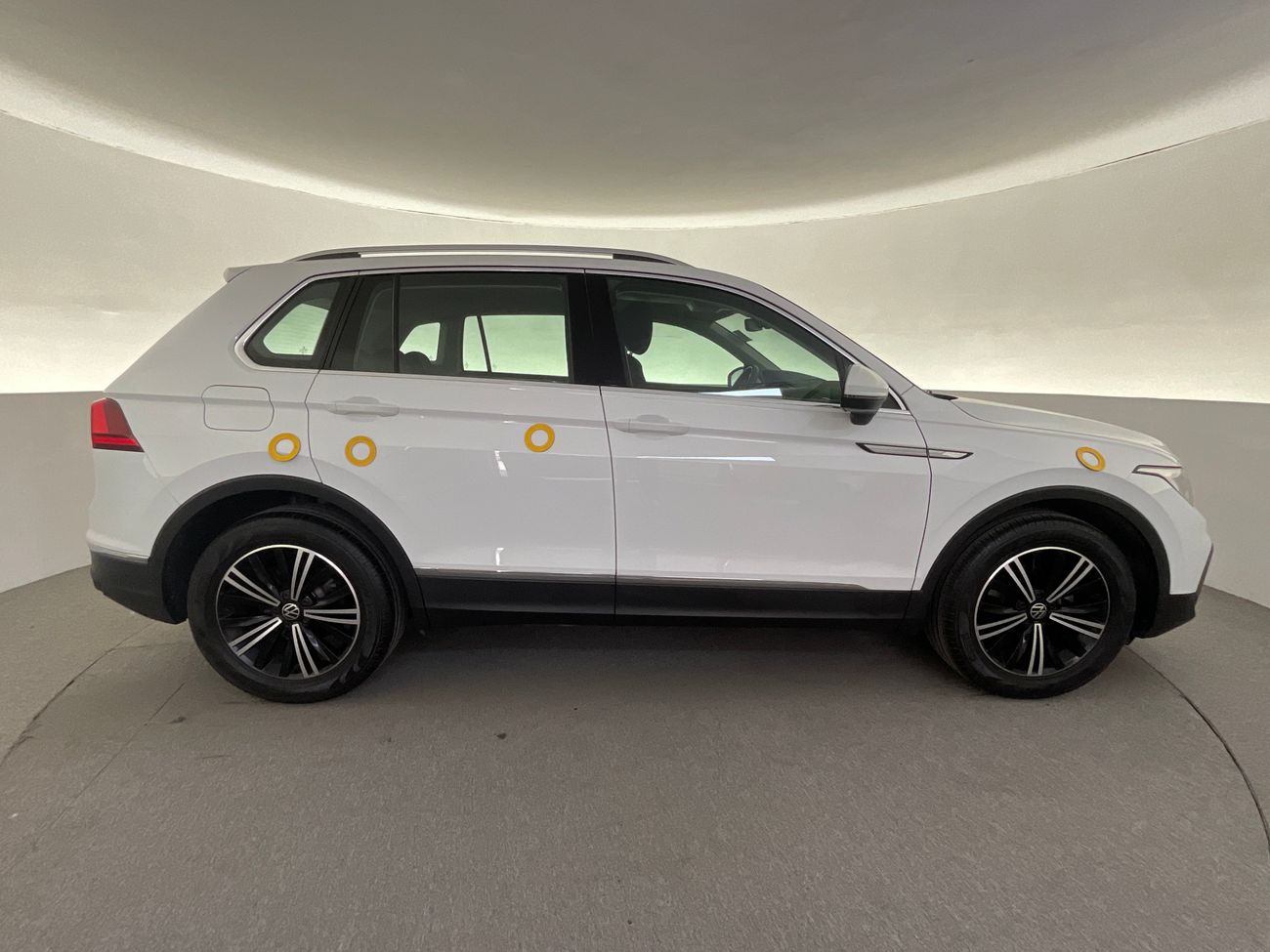 فولكس واجن تيجوان Life | شامل الضمان | 0 ﺪﻔﻋﺓ ﺃﻮﻟﻯ