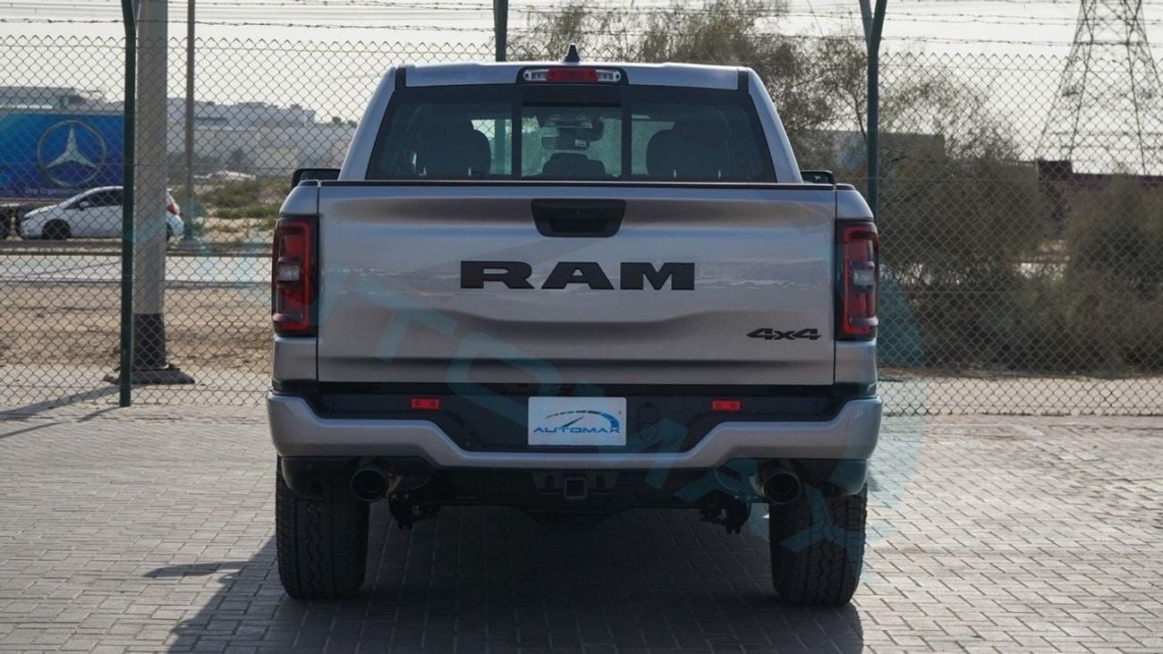 RAM 1500 (For Export , НА ЭКСПОРТ) PY 25/25 Tradesman Hurricane SO 3.0TT Crew Cab 4X4 GCC Без пробега