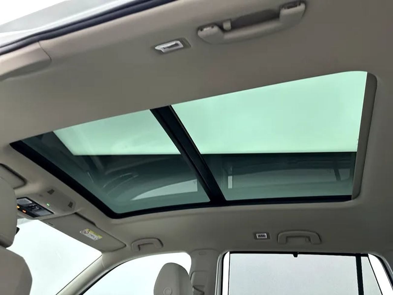 Volkswagen Teramont Comfortline 3.6L Comfortline 2.0L