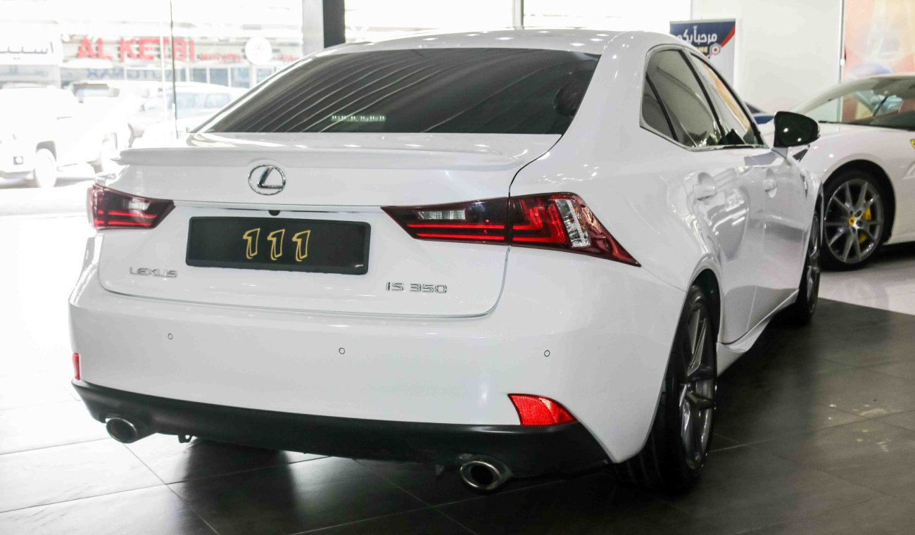 Lexus IS350