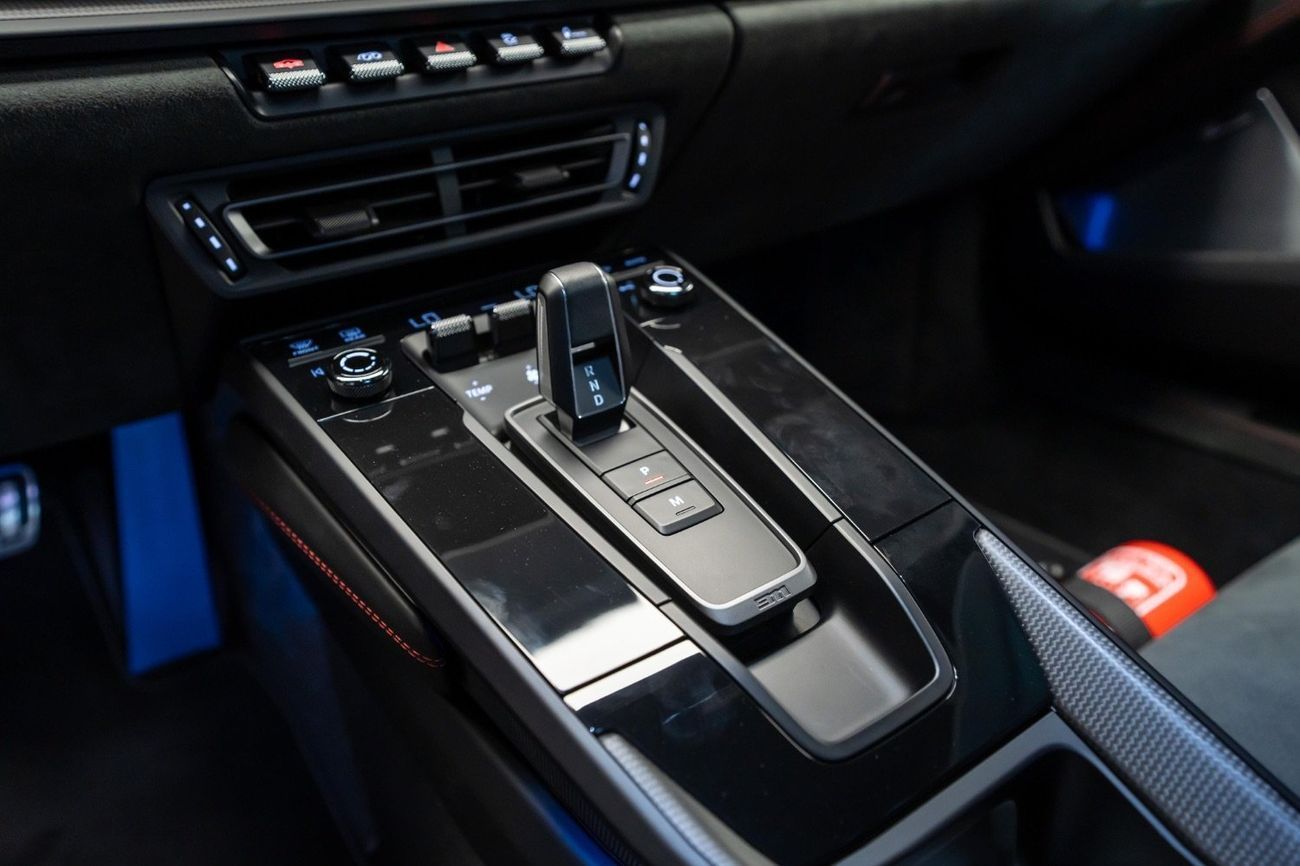 Porsche 911 Dakar 3.0L (475 HP) Coupe