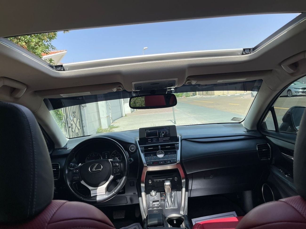 Lexus NX200t PREMIER