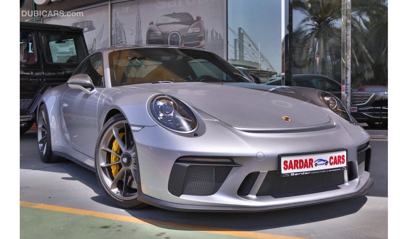 Porsche 911 GT3 Touring 2018